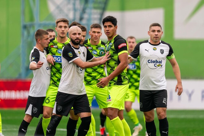 Полісся та ЛНЗ не змогли дограти матчі Кубка України. Ігри призупинені