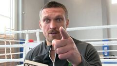 Усик показал всему миру, как он относится к Месси, взорвав интернет