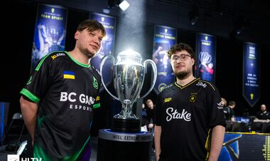«Талант і дар». Екс-тренер NAVI порівняв s1mple і ZywOo з Роналду та Мессі
