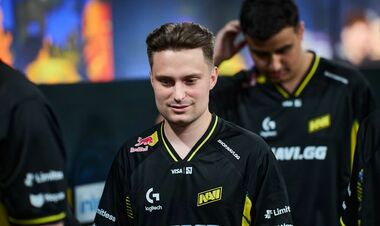 Не отпустили? Игрок NAVI должен был сыграть на чемпионате мира по CS2
