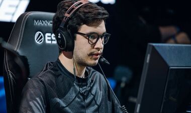 Gratisfaction виступить стендіном за FlyQuest на DFRAG HyperX Nationals