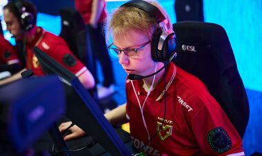 Волевая победа над HOTU: Aurora сыграет на StarSeries Fall 2026