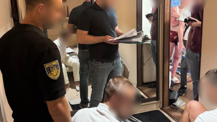 ФОТО. В Украине раскрыли схему договорных матчей в киберспорте