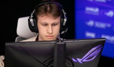 St0m4k знову зіграє за 9INE: Українець замінить rim3 на турнірі у Швеції