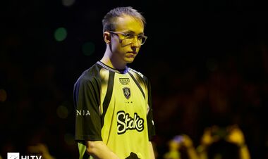 ФОТО. Игрока Vitality задержала полиция Германии после полуфиналов