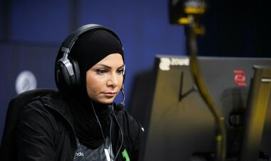 «Ніколи не бачила такого занепаду»: zAAz рознесла Valve через CS2