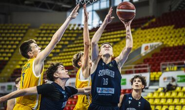 Украина потерпела разгромное поражение от Словакии на чемпионате Европы U16