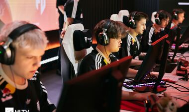 FUT Esports обыграли magic и вышли в 1/4 финала EWC по CS2