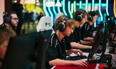 Esports World Cup 2026 з CS2: B8 поступилися Spirit та вибули з турніру