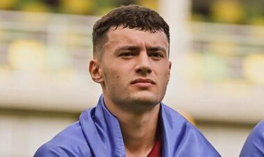 Відомий український футболіст отримав пропозицію грати за іншу збірну