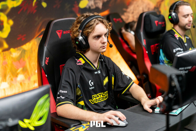 Партнер NAVI з Dota 2 відмовляється покидати стегно задля потрійної зарплати
