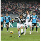 Ювентус победил в двадцатый раз, Милан откатал "нулевку" в Риме против Лацио