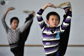 Как «куют» гимнастов-чемпионов в Китае + ФОТО