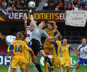 Женская сборная Украины по футболу сыграет в Севастополе