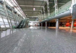 Готовность львовского аэровокзала - 85%