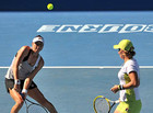 Звонарева и Кузнецова выиграли AO-2012 в парном разряде