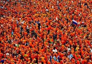 На Евро-2012 голландцы пройдут по Харькову парадом