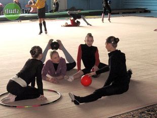 Днепродзержинские гимнастки разыграли кубок