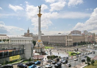 В Киеве установят 115 туристических стендов к Евро