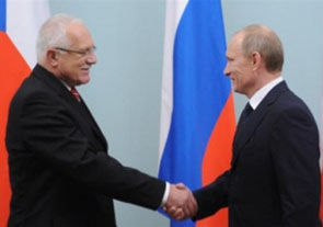 Путин и Клаус откроют Евро-2012 во Вроцлаве