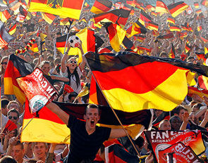 Немецкие фанаты выкупили все билеты на матчи во Львове