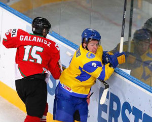 Чемпионат мира по хоккею. Украина - Венгрия - 1:3 + ВИДЕО