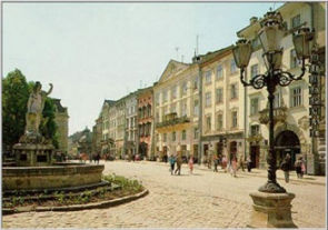 С 28 мая по 5 июля центр Львова сделают пешеходным