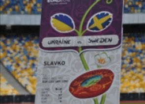 В Киеве уже продают поддельные билеты на Евро