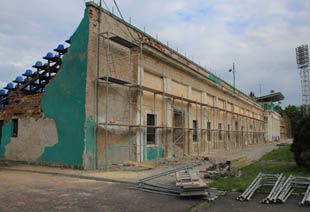 Реконструкция стадиона Говерлы началась