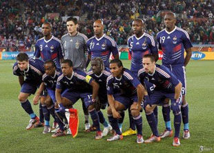 Руководство футбольной сборной Франции обвинили в расизме