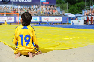 Фестиваль пляжного футбола в Киеве. ФОТООБЗОР