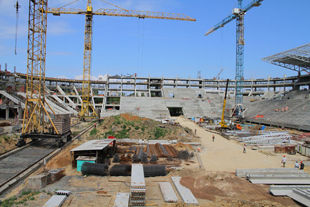 Черноморец продолжает строить стадион