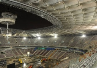 В Варшаве завершают монтаж сидений на стадионе