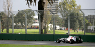 Mercedes, Sauber, Williams – пока ближе всех к лидерам