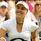 После дождичка заиграли – две украинки прошли первый круг Уимблдона, Савчук уступила Хингис