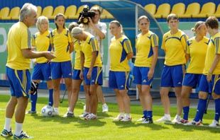 Женская сборная Украины отправилась в Турцию