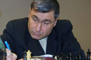 Иванчук сыграл вничью на шахматном турнире претендентов