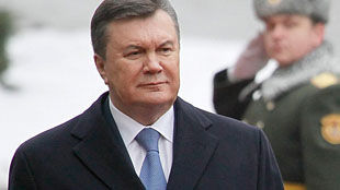 Виктор Янукович посетит матч Польша - Украина