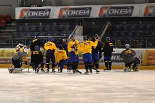 Сборная Украины по хоккею продолжает подготовку к ЧМ