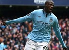 Яя Туре продлил контракт с Манчестер Сити