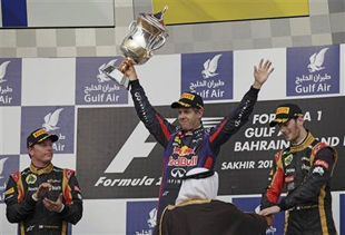 Себастьян Феттель триумфует на Гран При Бахрейна