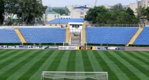 Стадион Таврии готовят к матчу с Динамо + ФОТО