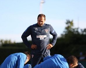 Тренер сборной Хорватии выгнал из команды игрока Днепра