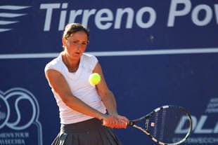 Юлия Бейгельзимер вышла в четвертьфинал турнира в Торуни