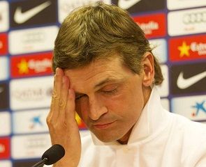 ОФИЦИАЛЬНО: Виланова покидает пост тренера Барселоны