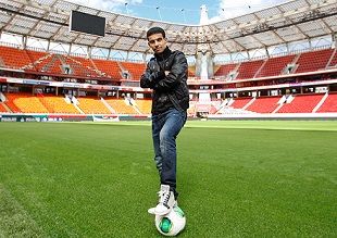 Мубарак БУССУФА: «Я счастлив присоединиться к Локомотиву»