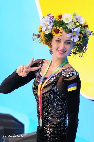 Николай Азаров поздравил Анну Ризатдинову с победой на ЧМ