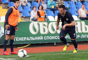 Николай Морозюк провел 100-й матч в Премьер-лиге