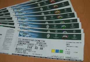 В кассах «Донбасс Арены» - билеты на матч в Турине