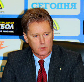 Леонид БУРЯК: «Динамо не хватает нападающего»